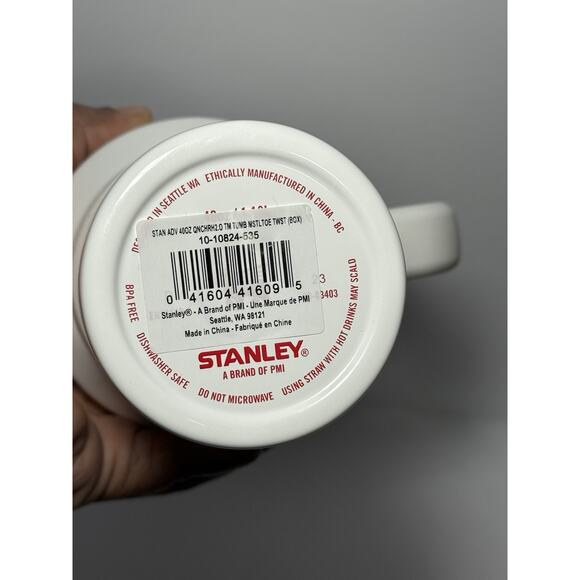 Stanley 2023 Holiday Exclusive MISTLETOE TWIST 40oz Tumbler BNWT BNIB - Picture 7 of 8